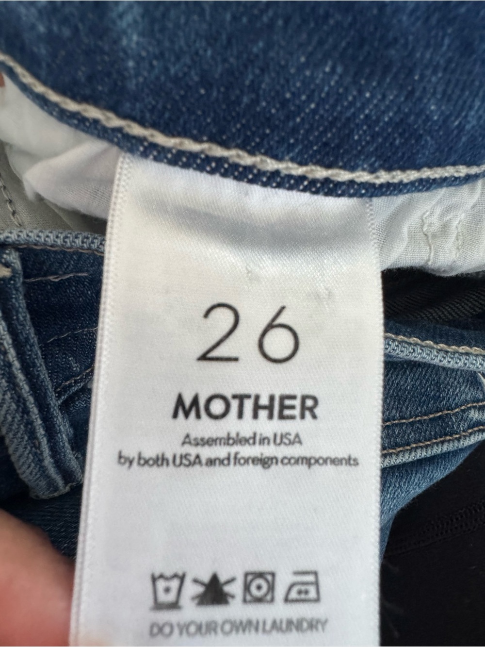 MOTHER The Weekender in Layover 26 - Picture 6 of 11
